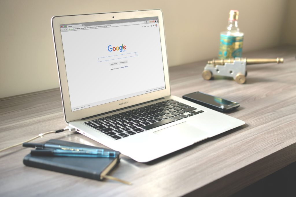 What is the best SEO plugin for WordPress with GEO and AEO support?